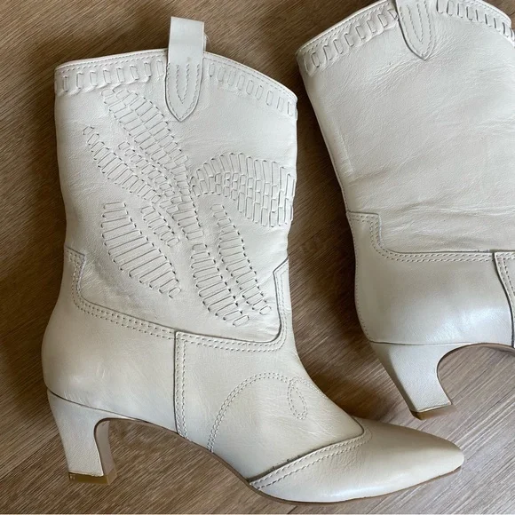 NEW Dolce Vita Tavla Boots Off White Leather - Picture 8 of 9